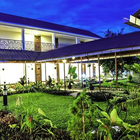 Hotel Padang Room photo